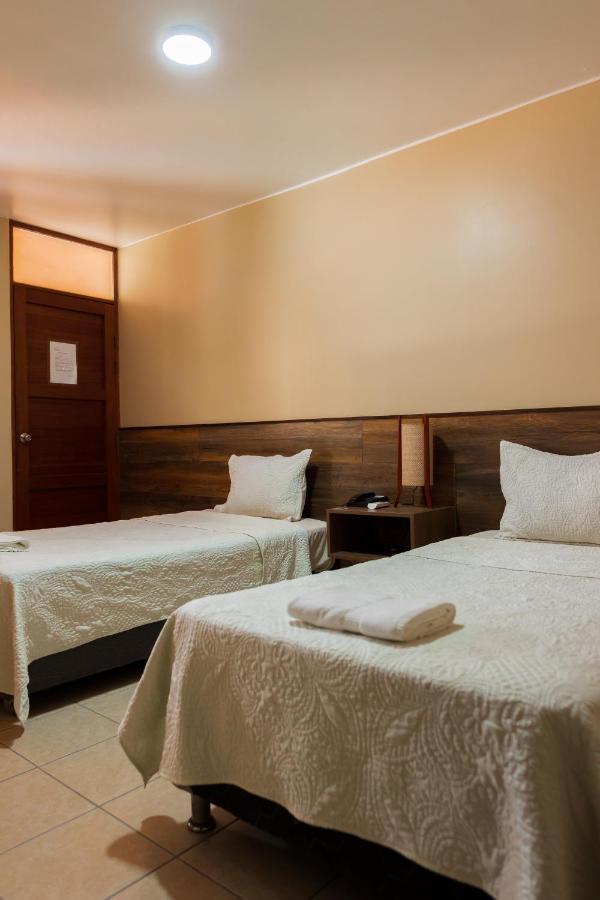 Hotel El Huacachinero Іка Екстер'єр фото