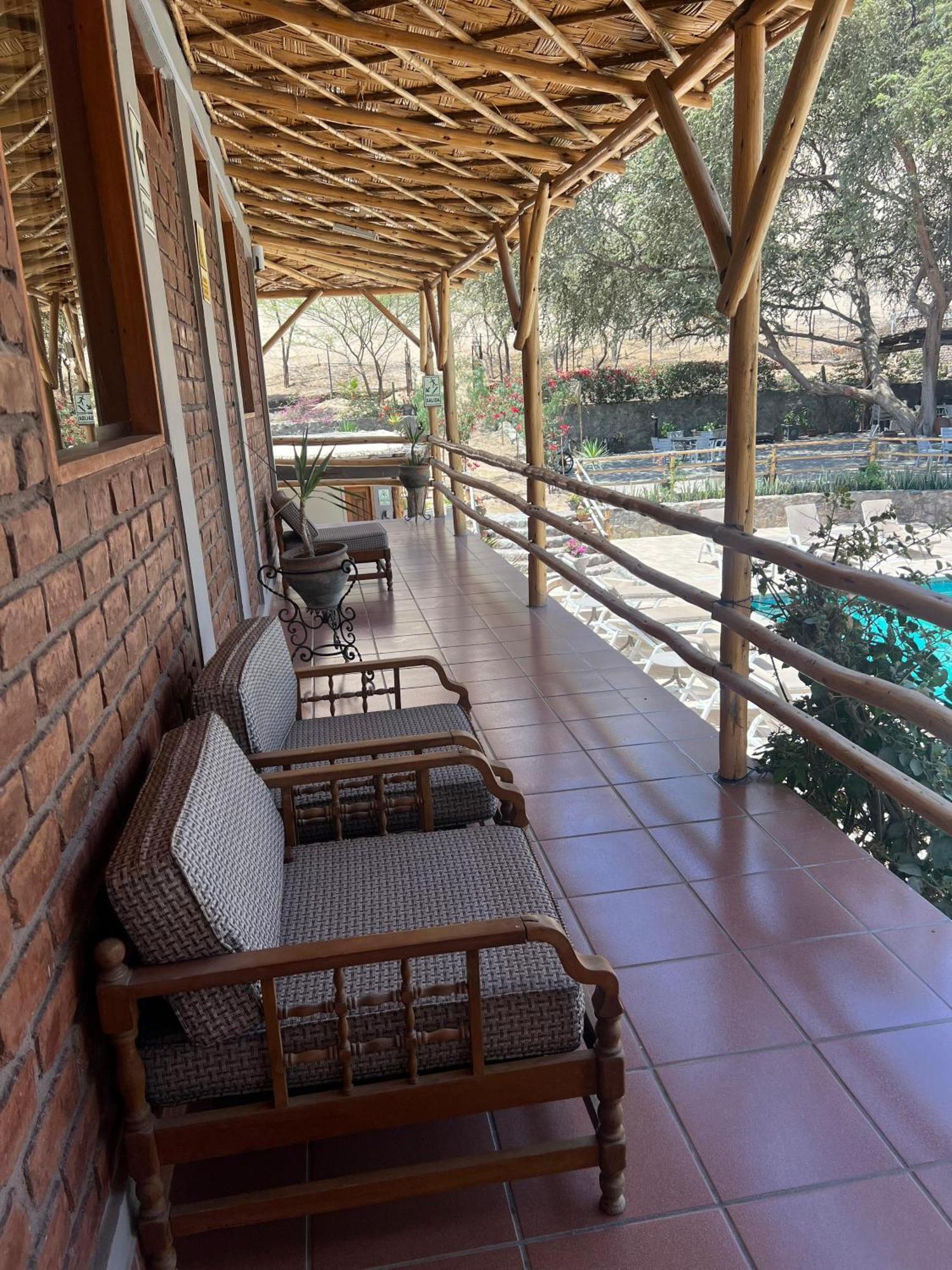 Hotel El Huacachinero Іка Екстер'єр фото