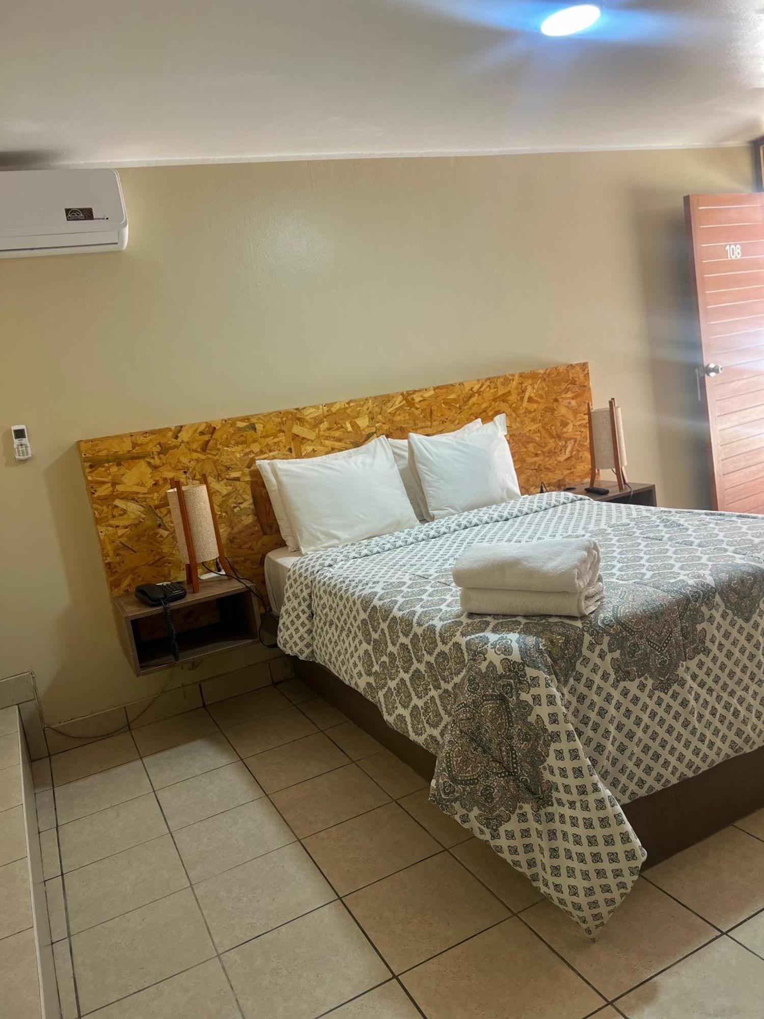 Hotel El Huacachinero Іка Екстер'єр фото
