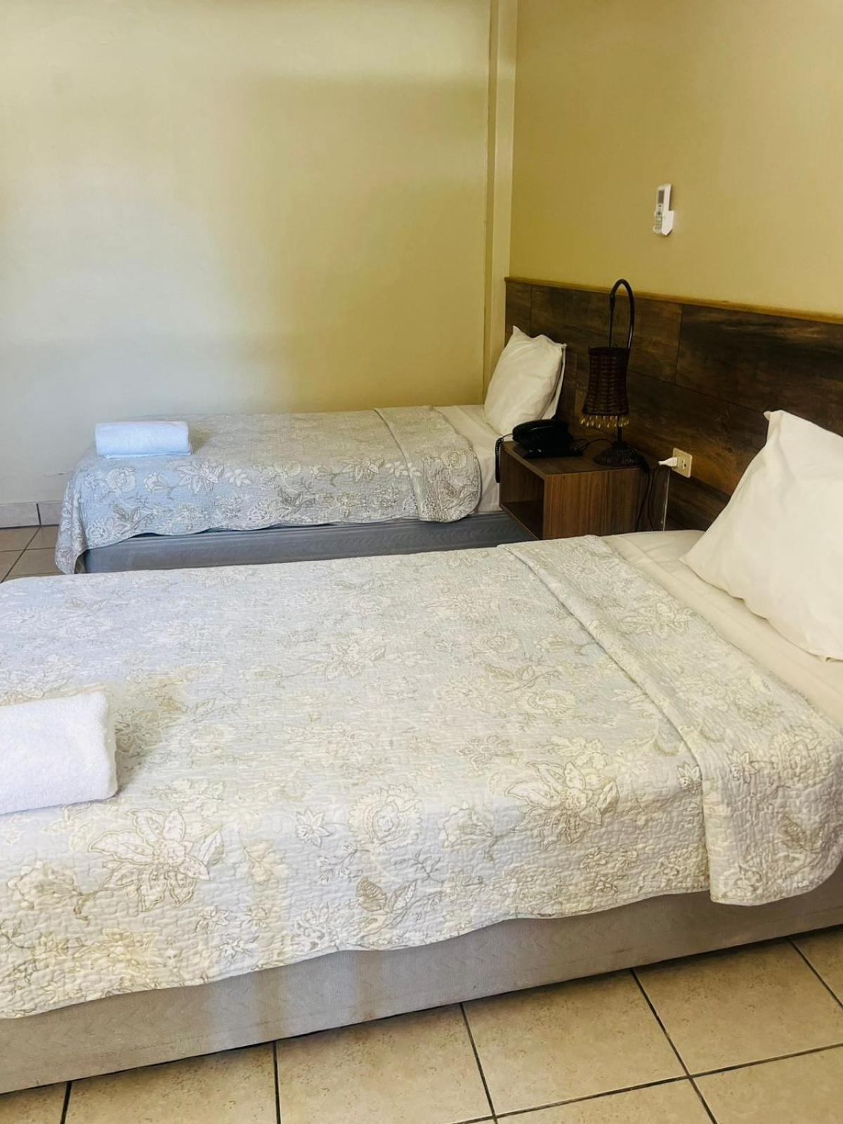 Hotel El Huacachinero Іка Екстер'єр фото